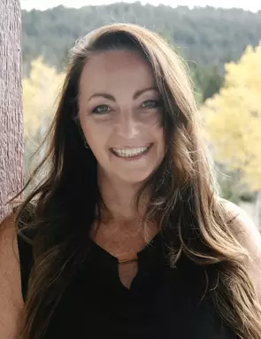 Delia Jones, Logan Lake, Real Estate Agent